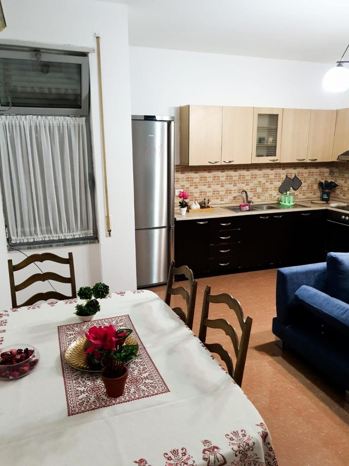 City Center Apartment Shkodër Eksteriør bilde